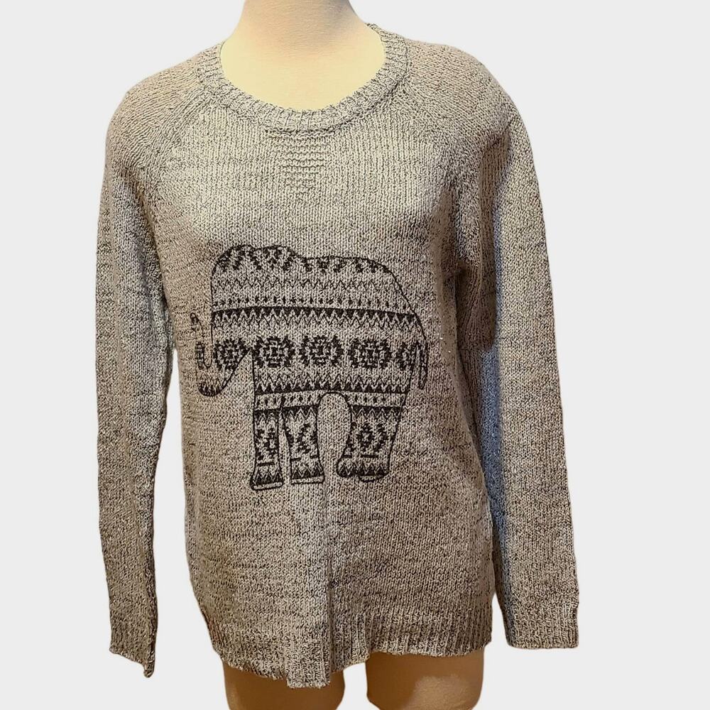 Elephant Graphic Womens Sweater Sz XL Gray Charcoal Good Luck Trunk Up - Picture 1 of 12